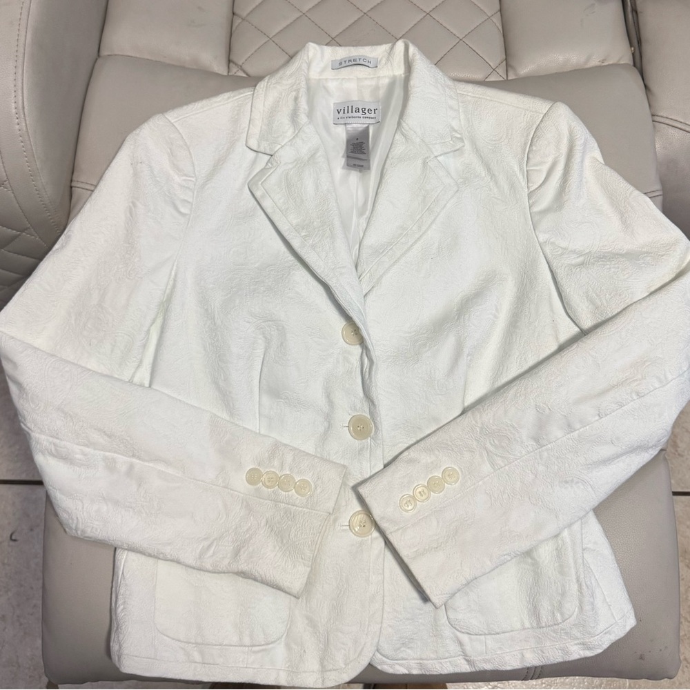 Liz Claiborne Women's Cream Blazer